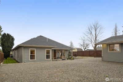 20413 Church Lake Drive E, Bonney Lake, WA 98391 - Photo 34