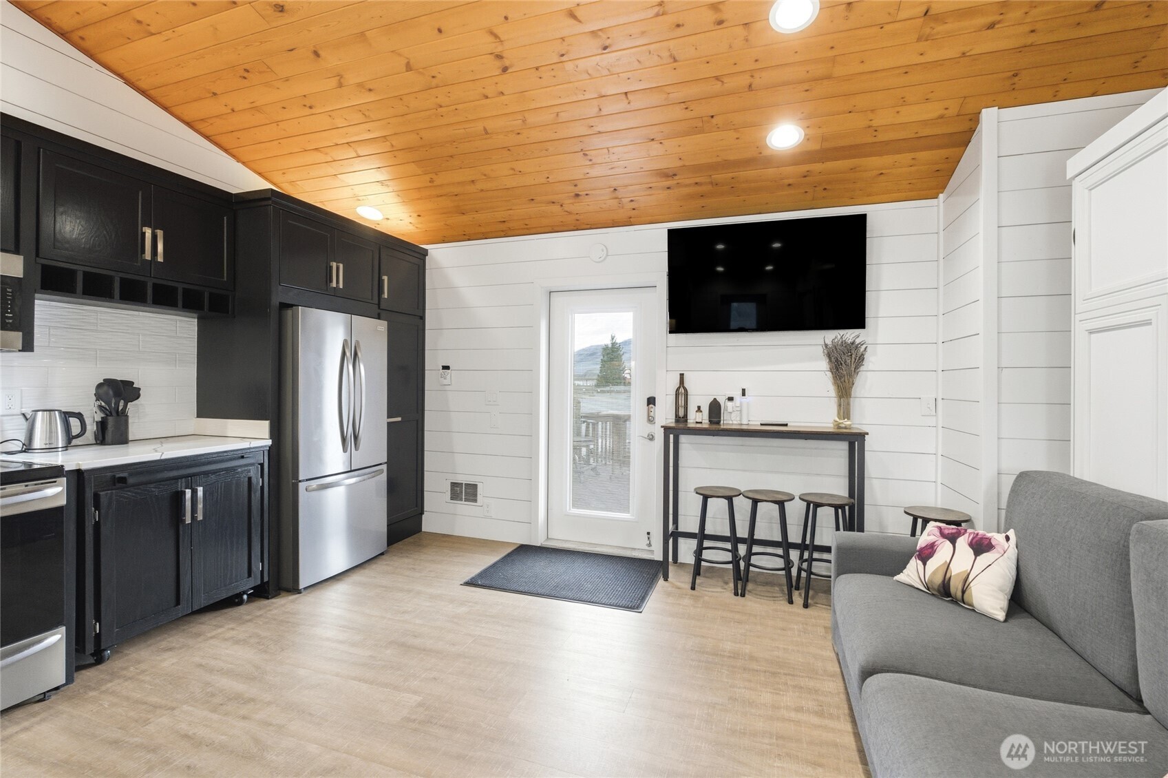 980 S Webb Place , East Wenatchee, WA 98802