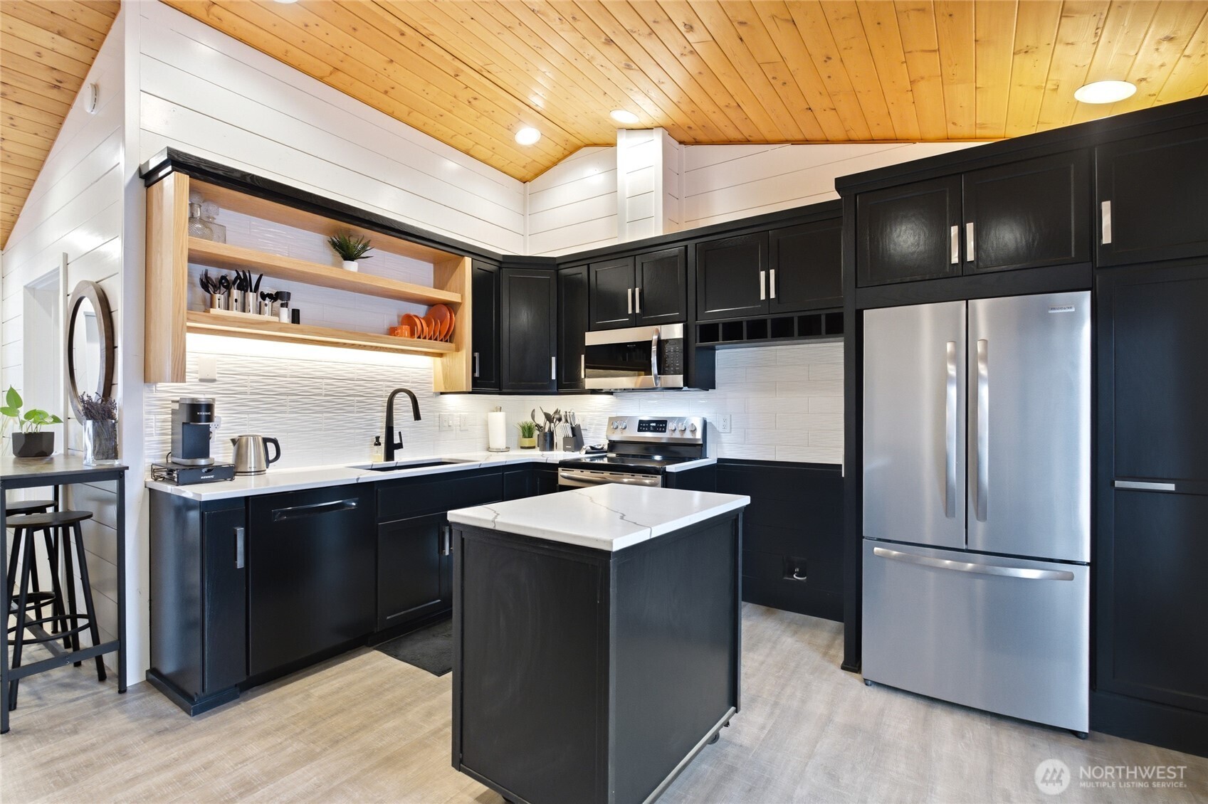 980 S Webb Place , East Wenatchee, WA 98802