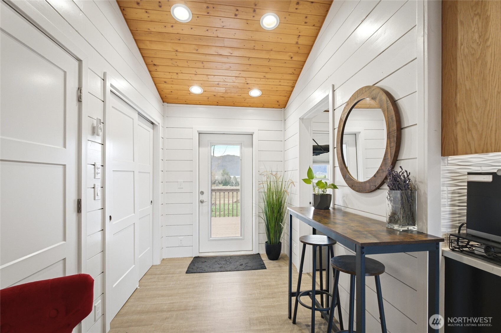 980 S Webb Place , East Wenatchee, WA 98802