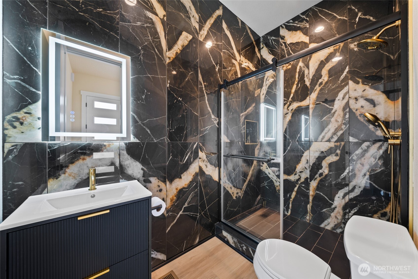 120 Victoria Circle , Kalama, WA 98625