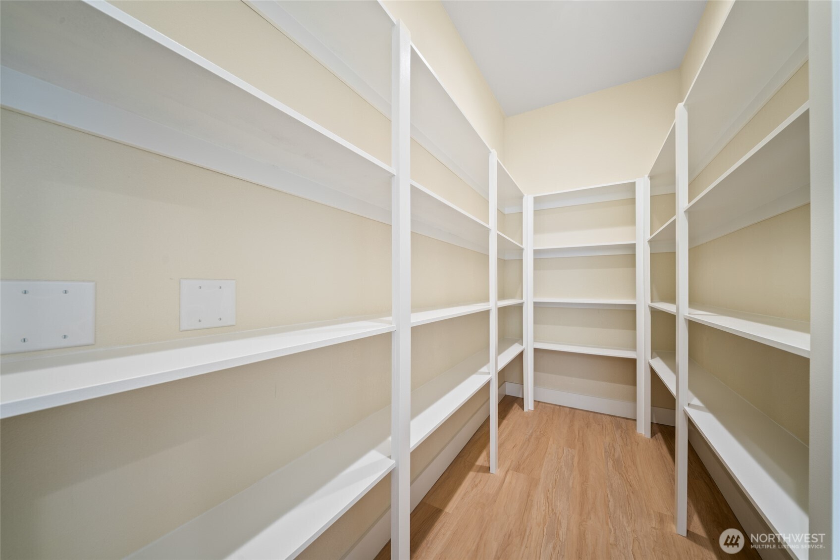 120 Victoria Circle , Kalama, WA 98625