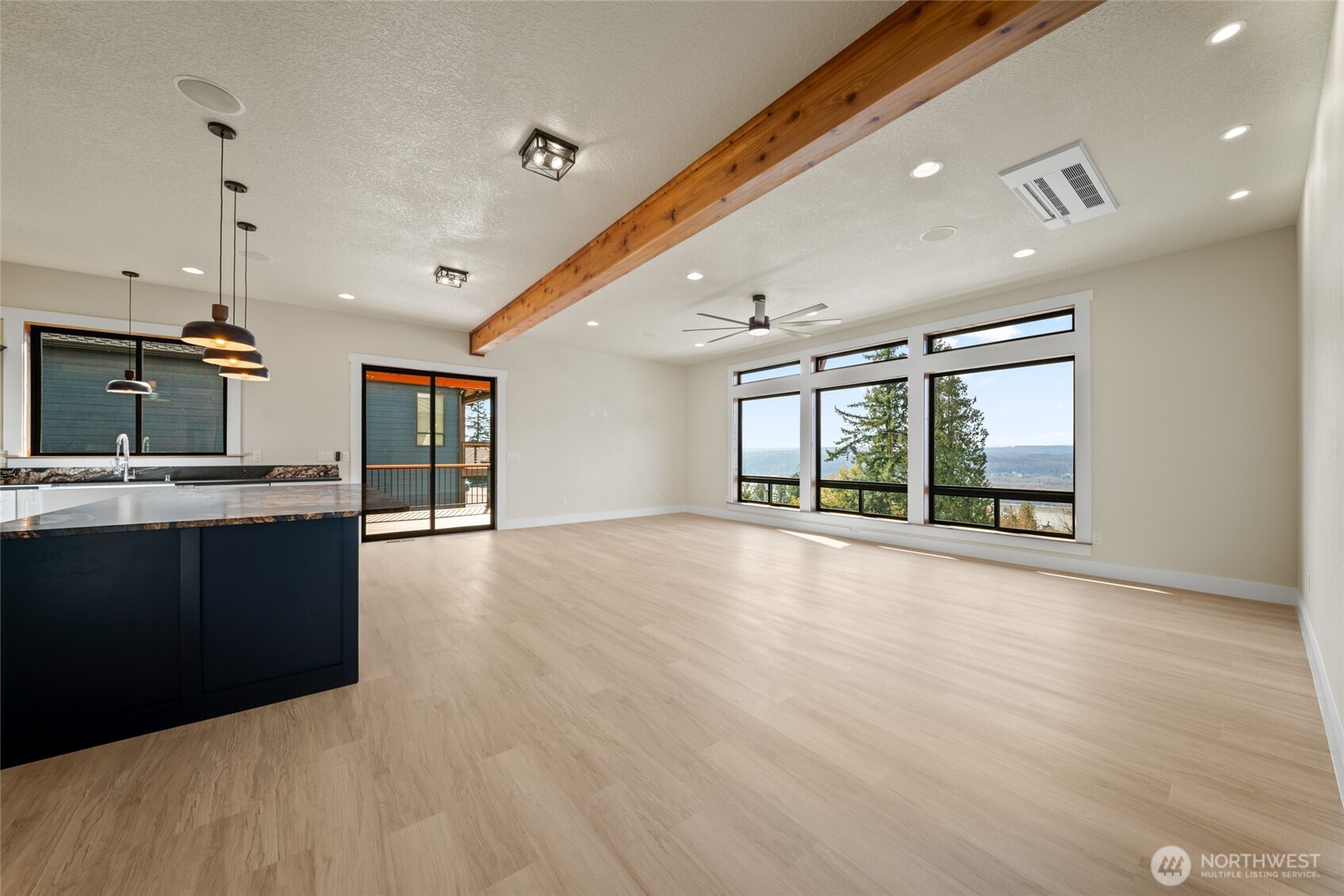 120 Victoria Circle , Kalama, WA 98625