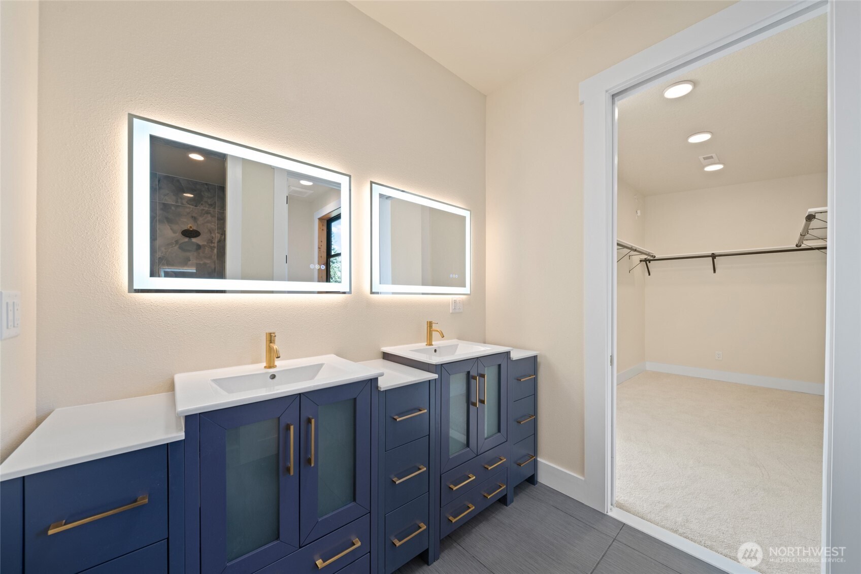 120 Victoria Circle , Kalama, WA 98625