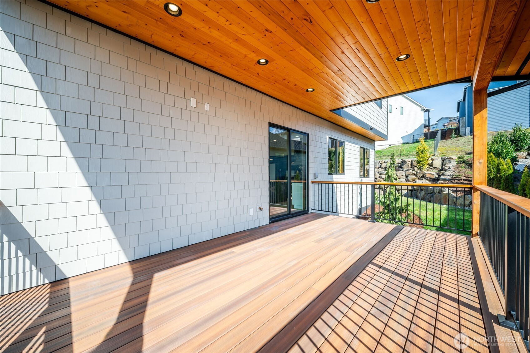 120 Victoria Circle , Kalama, WA 98625