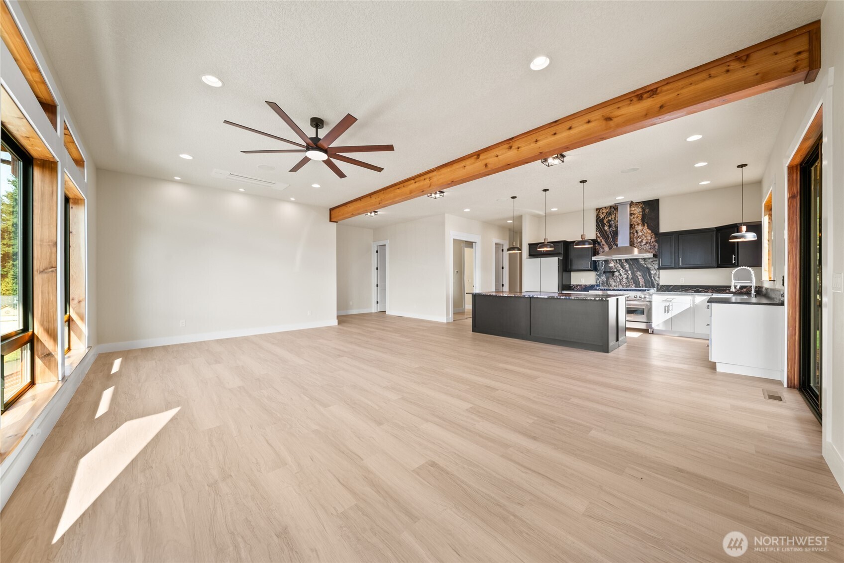 120 Victoria Circle , Kalama, WA 98625