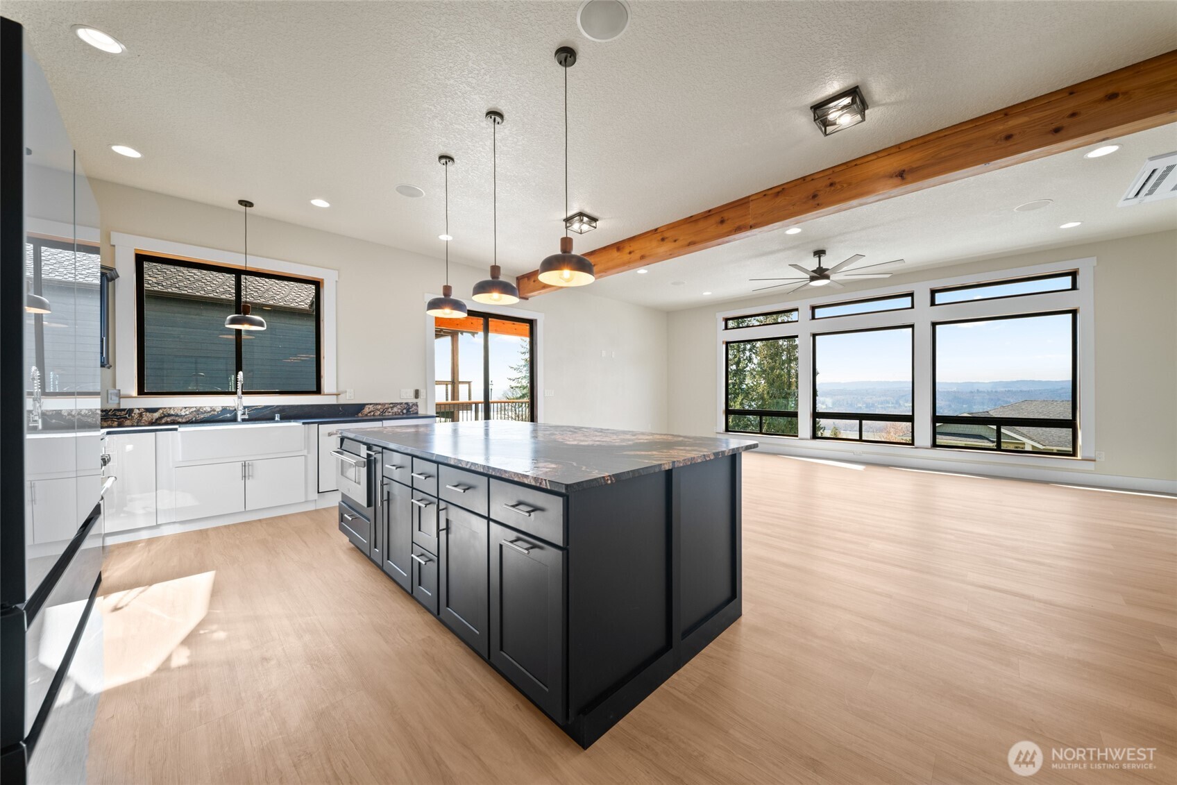 120 Victoria Circle , Kalama, WA 98625