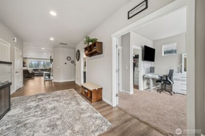 10707 130th Street E, Puyallup, WA 98374 - Photo 3