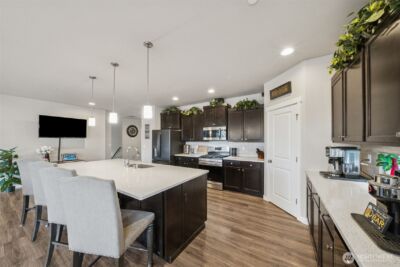 10707 130th Street E, Puyallup, WA 98374 - Photo 9