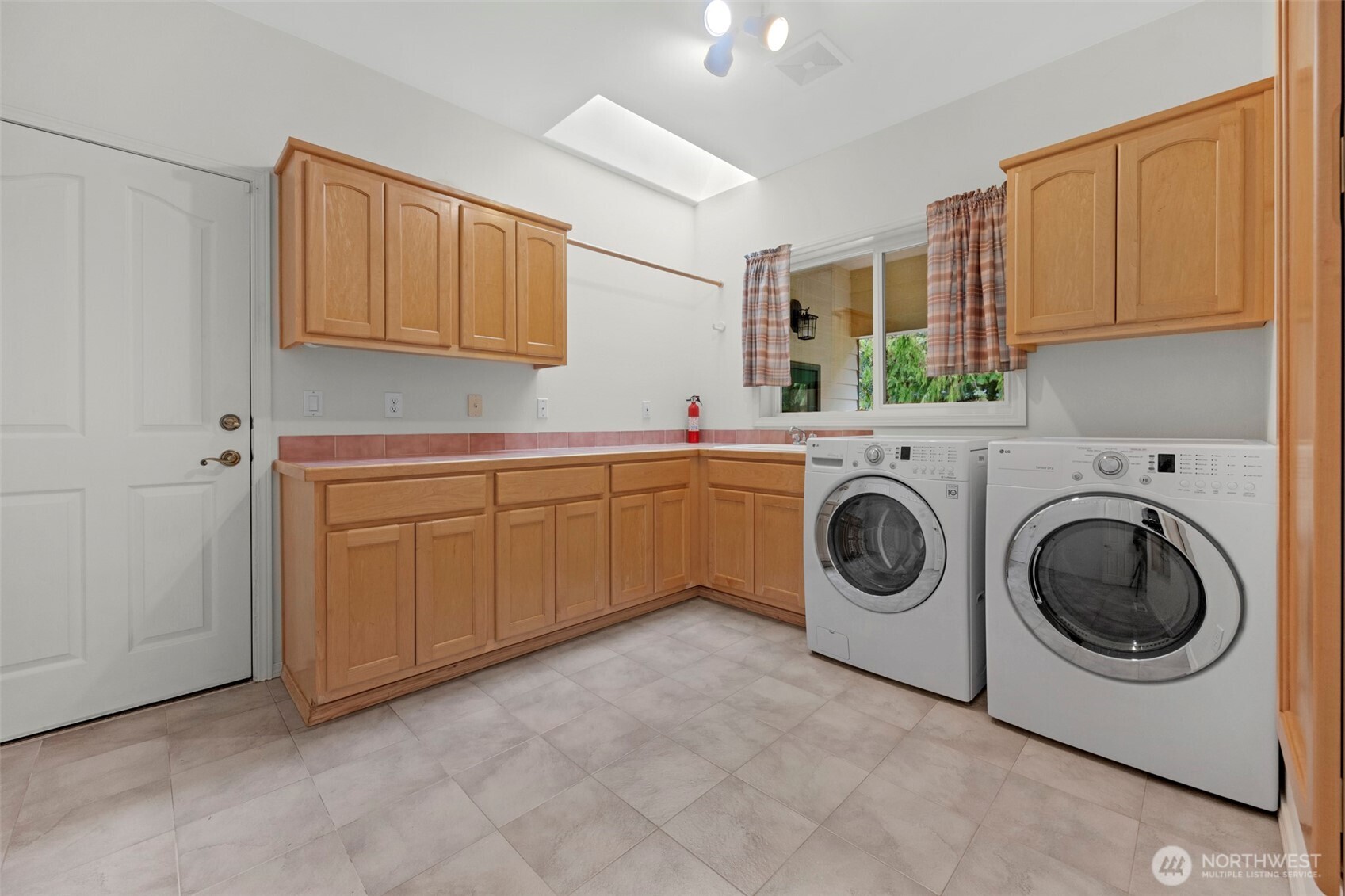 6733 115th Street NW, Marysville, WA 98271