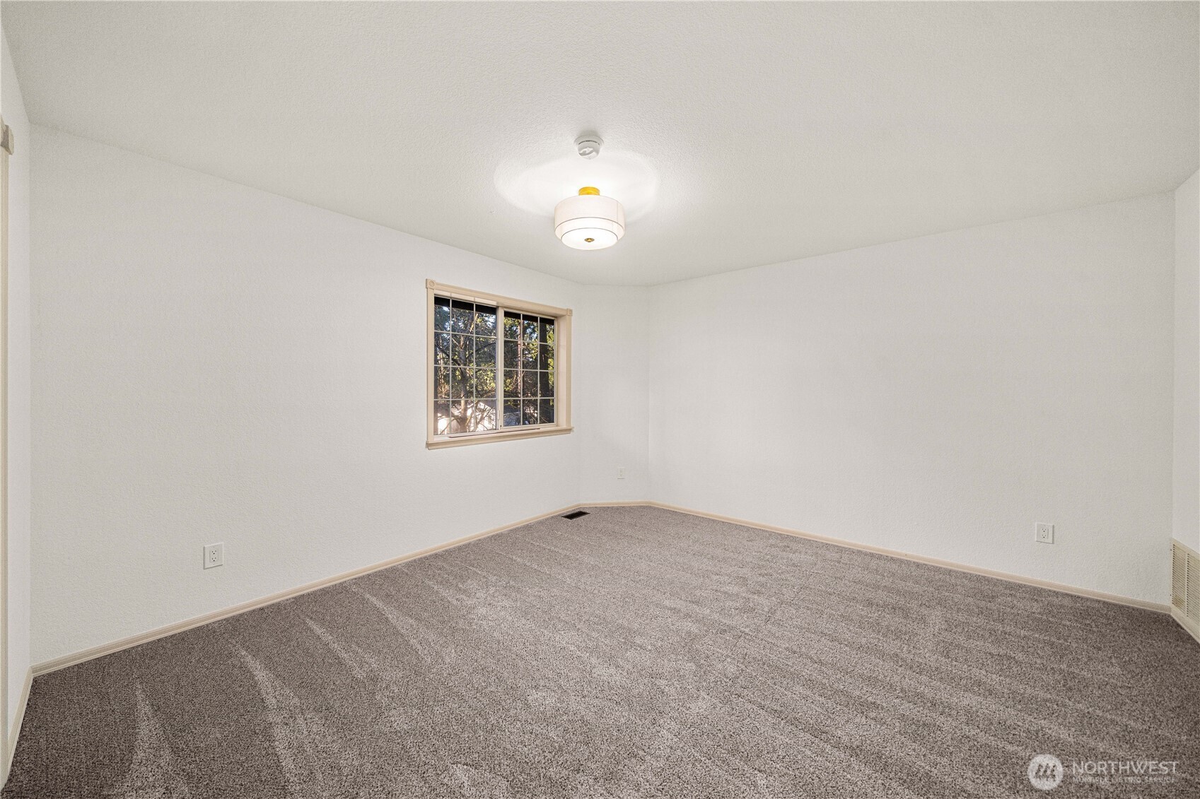 11215 Madera Circle SW, Lakewood, WA 98499