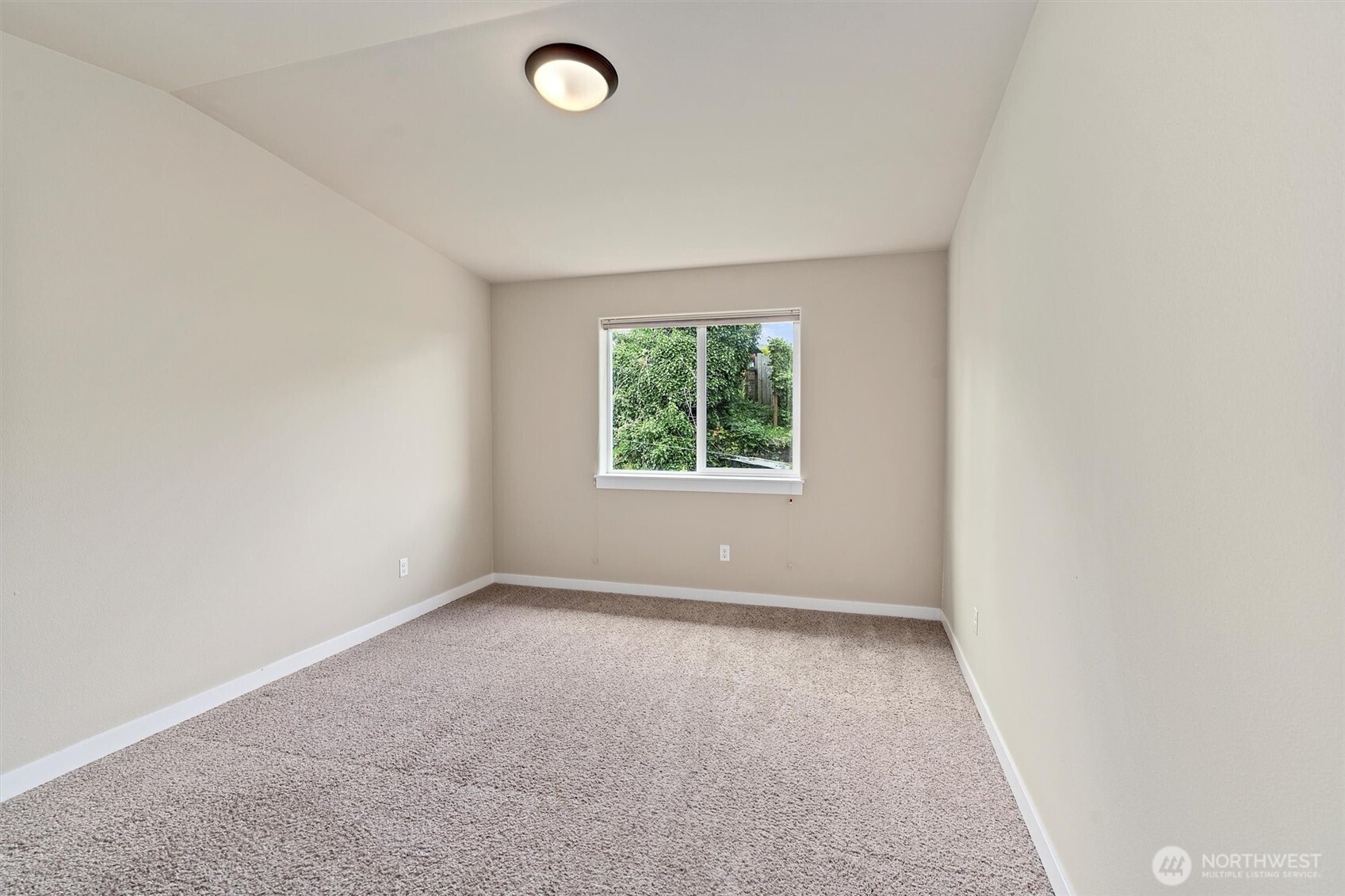 4818 N Ferdinand Street , Tacoma, WA 98407