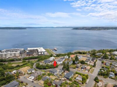 4818 N Ferdinand Street , Tacoma, WA 98407