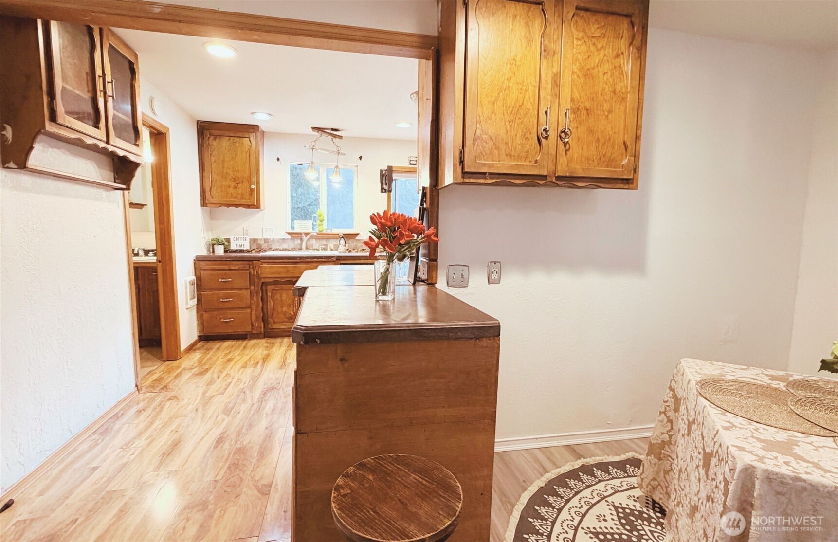 7525 N Center Court , Concrete, WA 98237