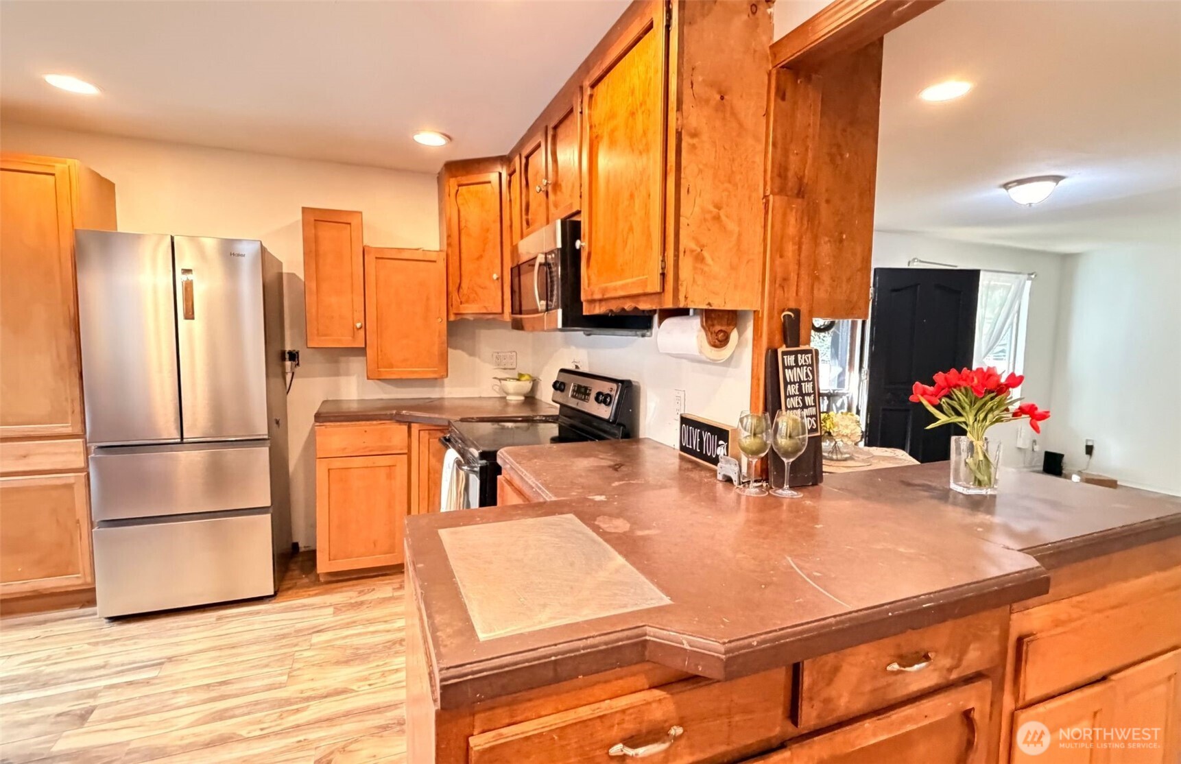 7525 N Center Court , Concrete, WA 98237