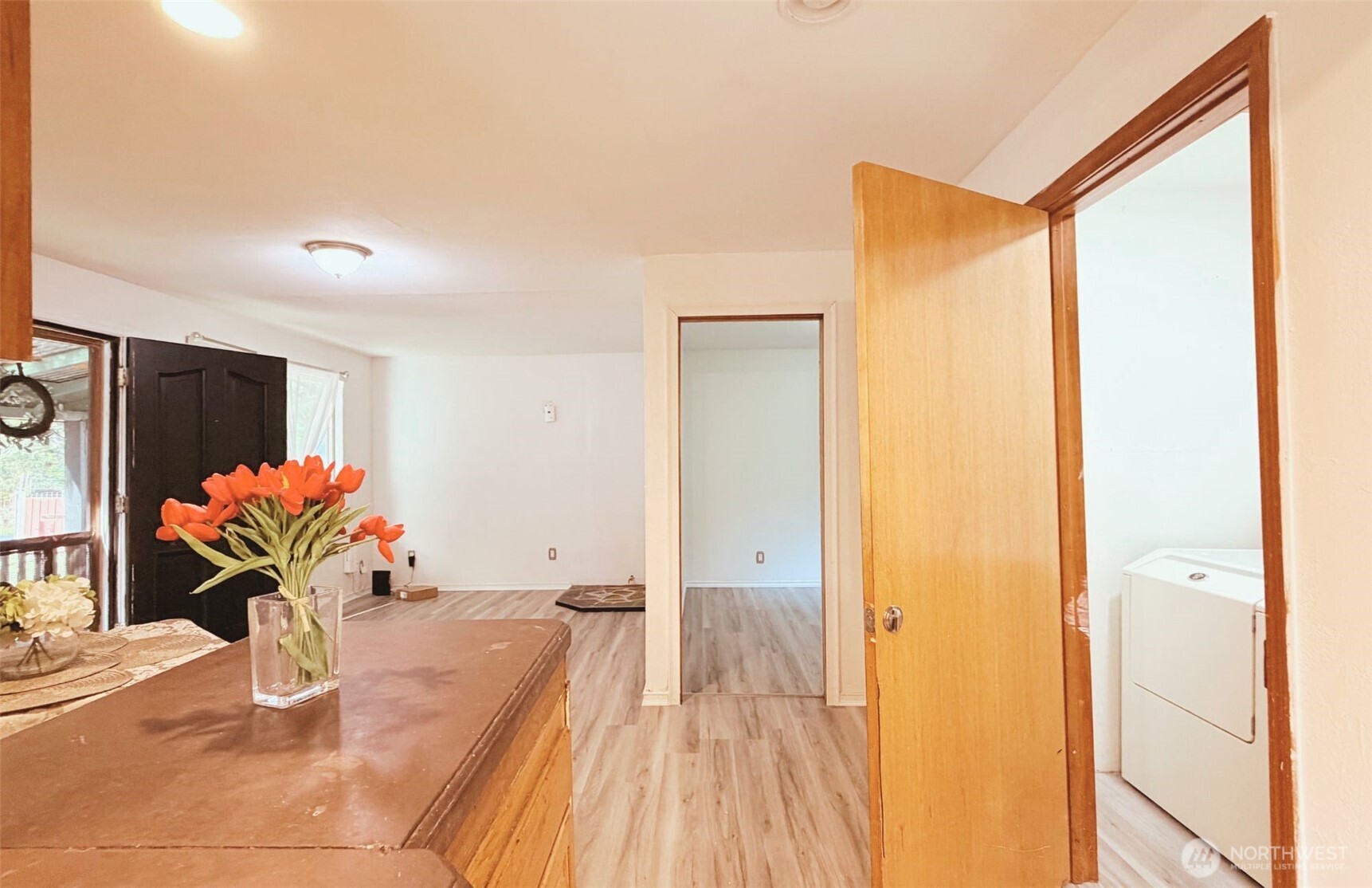 7525 N Center Court , Concrete, WA 98237