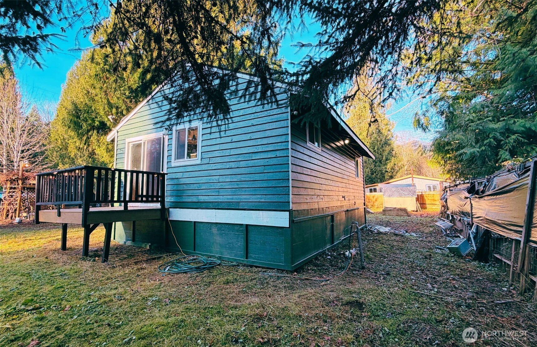 7525 N Center Court , Concrete, WA 98237