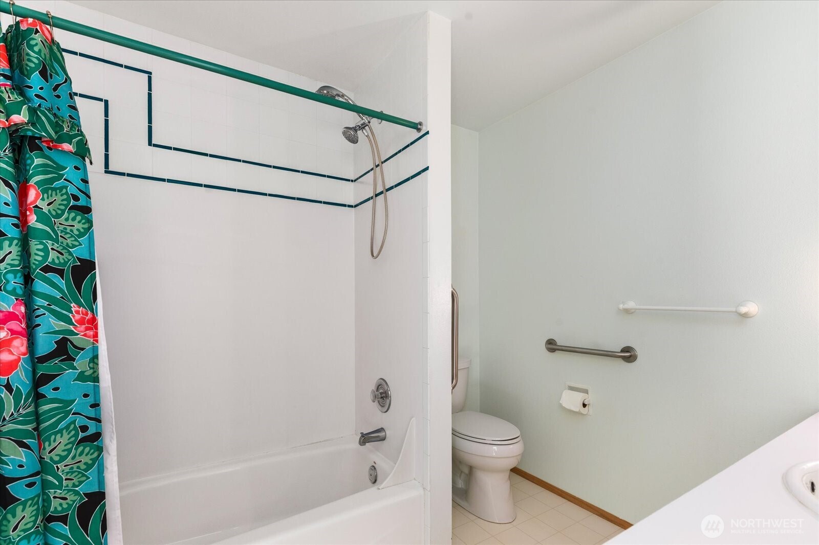 5296 Slocum Way , Freeland, WA 98249