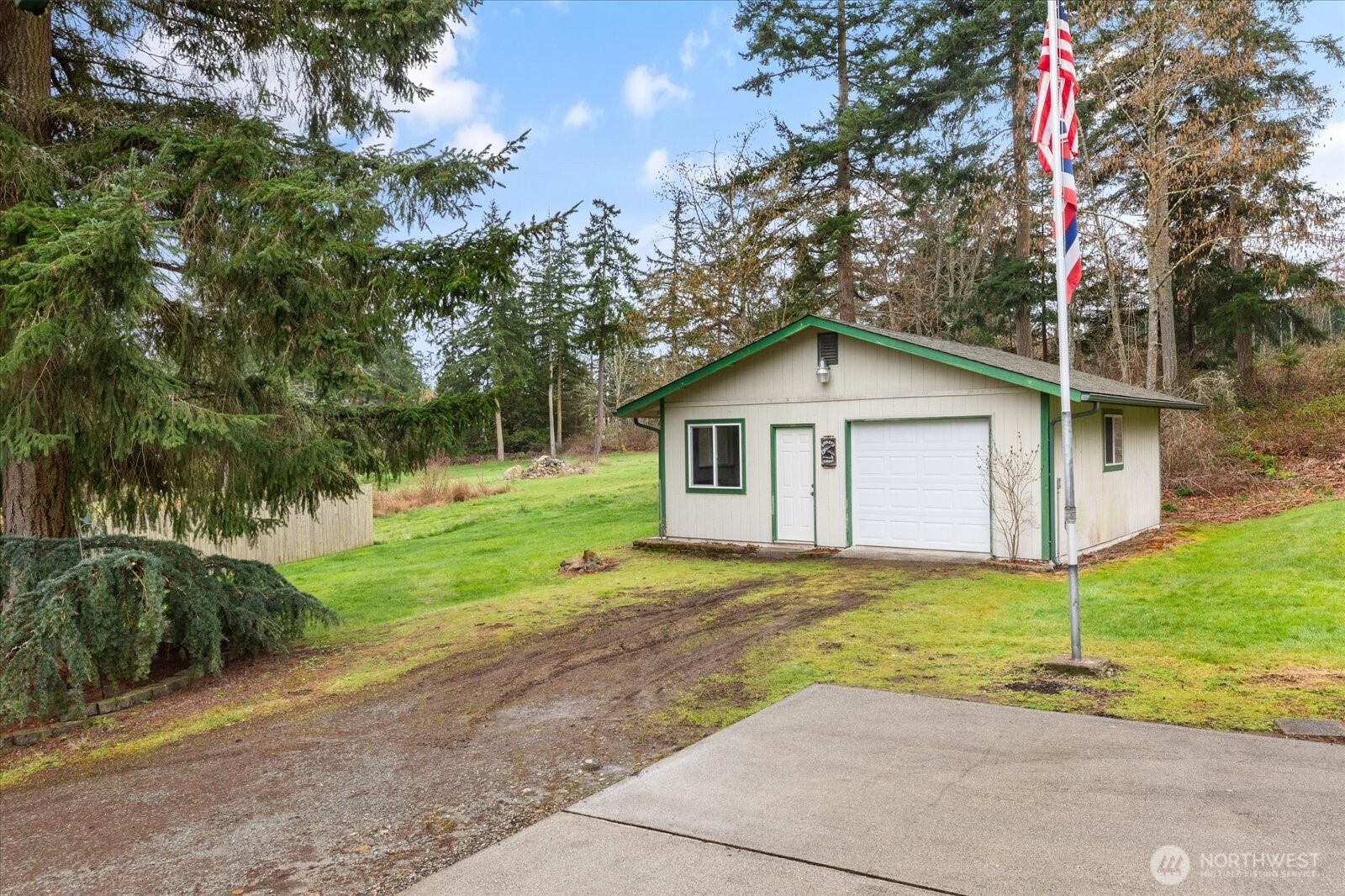 5296 Slocum Way , Freeland, WA 98249