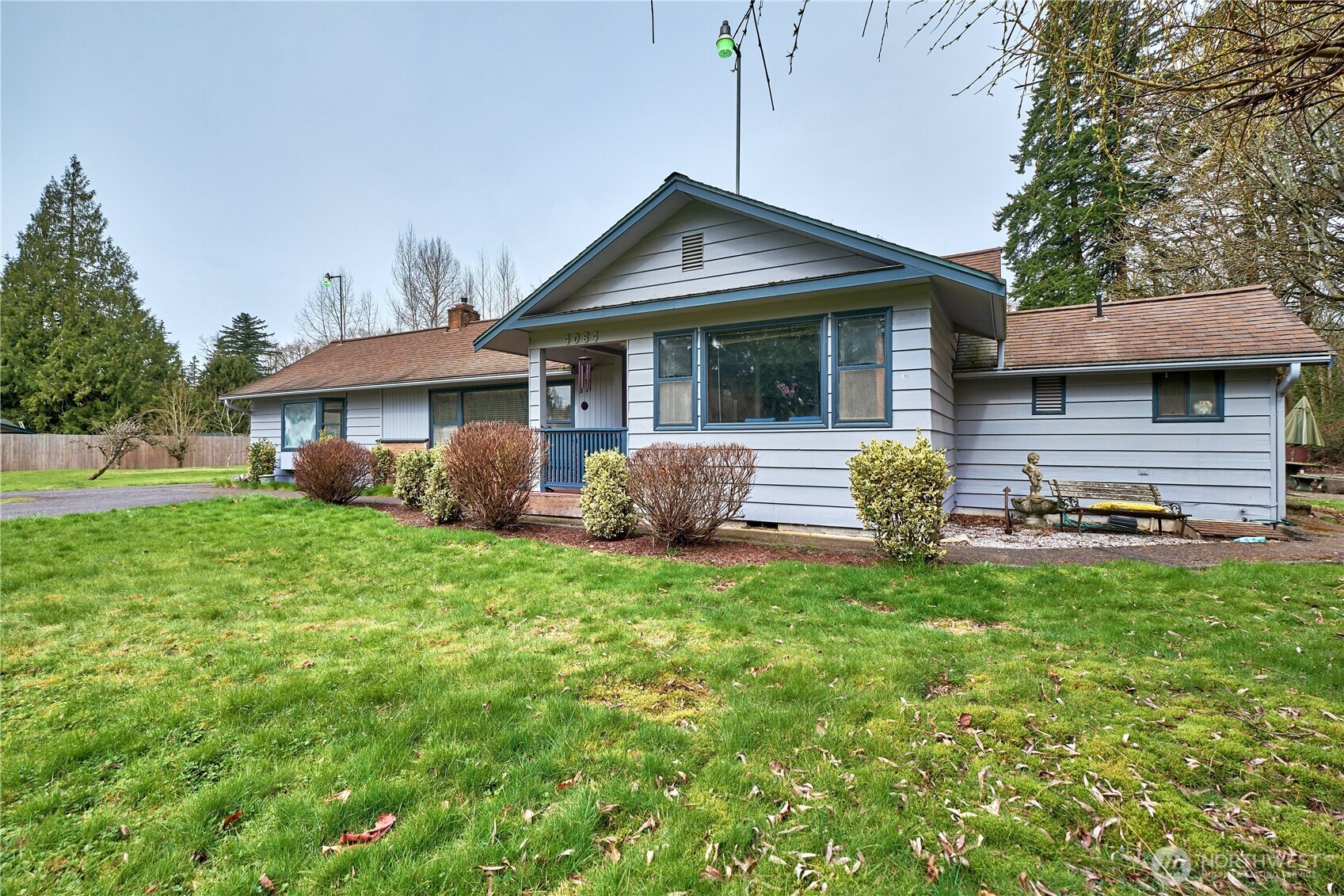 4064 Pipeline Road , Blaine, WA 98230-9745