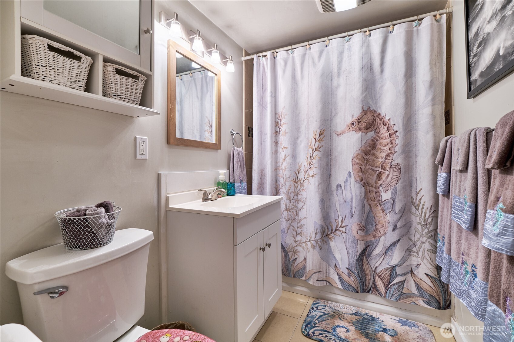 4064 Pipeline Road , Blaine, WA 98230-9745