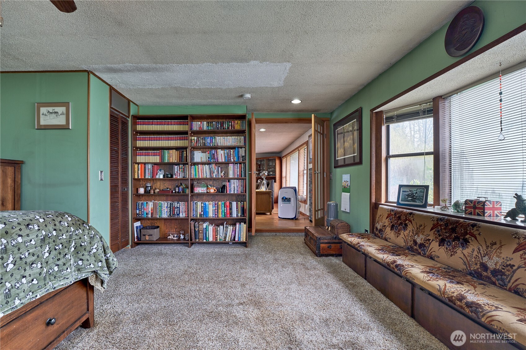 4064 Pipeline Road , Blaine, WA 98230-9745