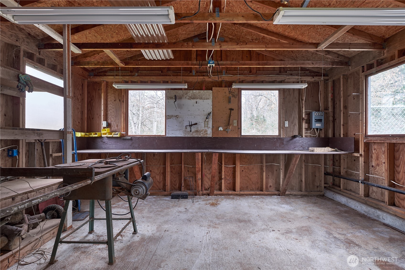 4064 Pipeline Road , Blaine, WA 98230-9745