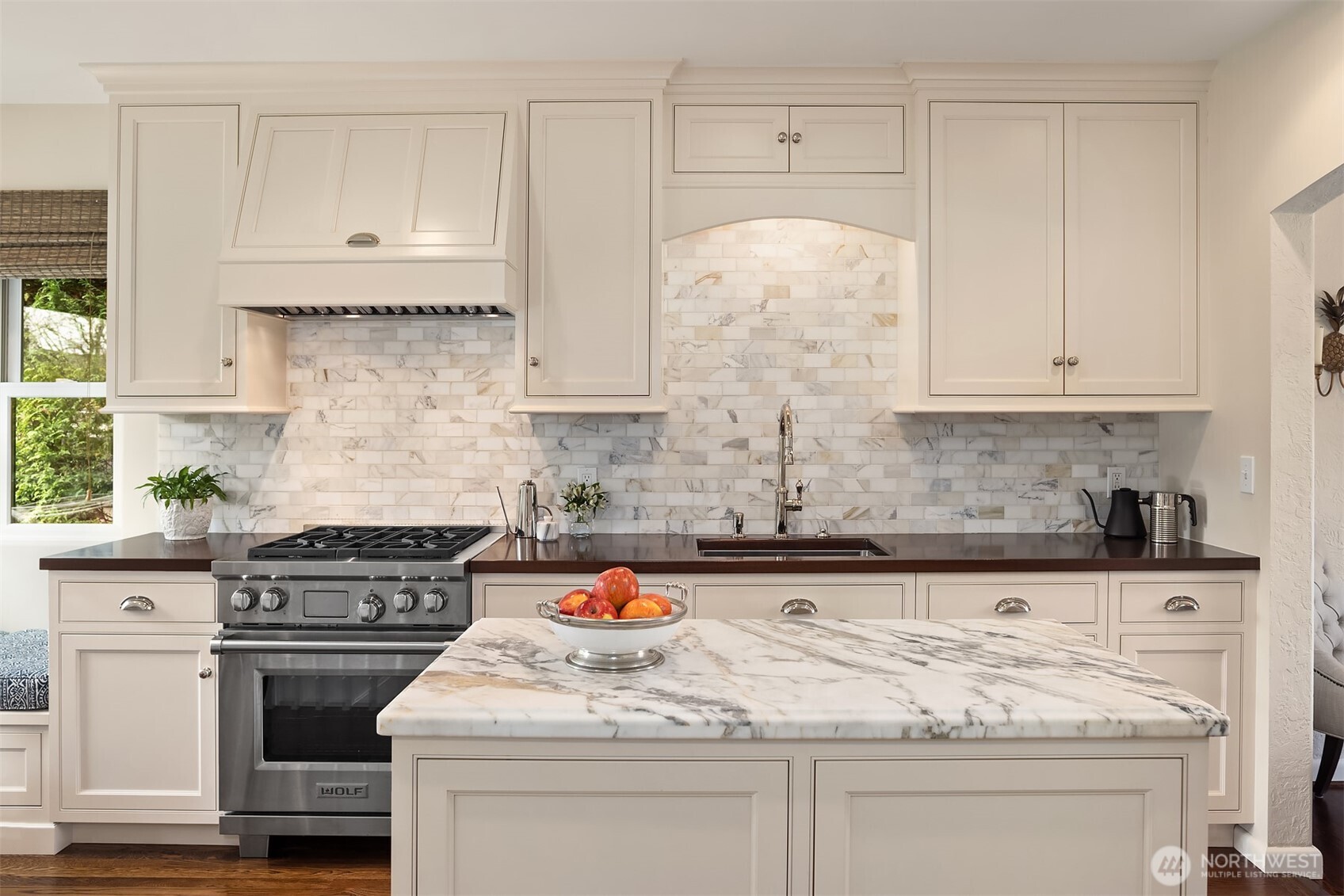 4737 46th Avenue NE, Seattle, WA 98105