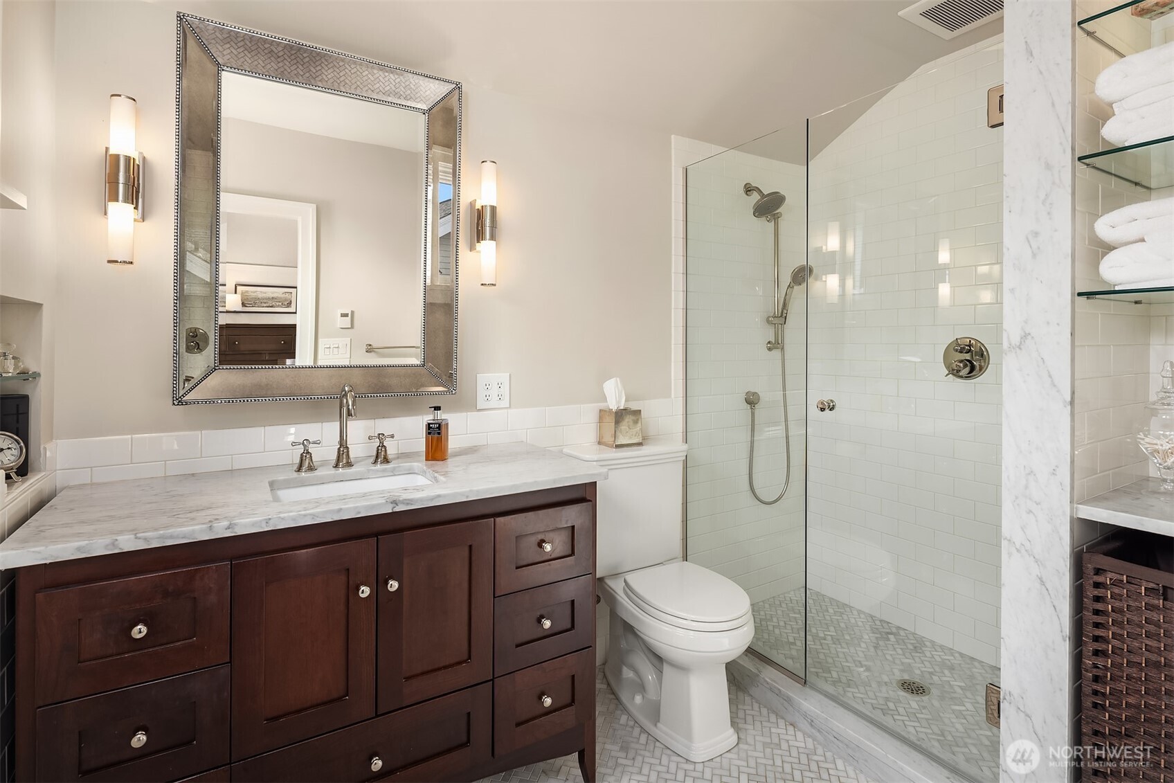 4737 46th Avenue NE, Seattle, WA 98105