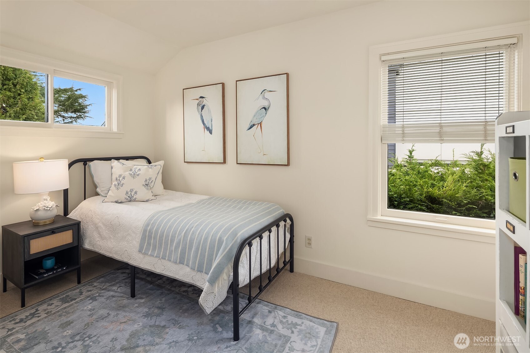 4737 46th Avenue NE, Seattle, WA 98105