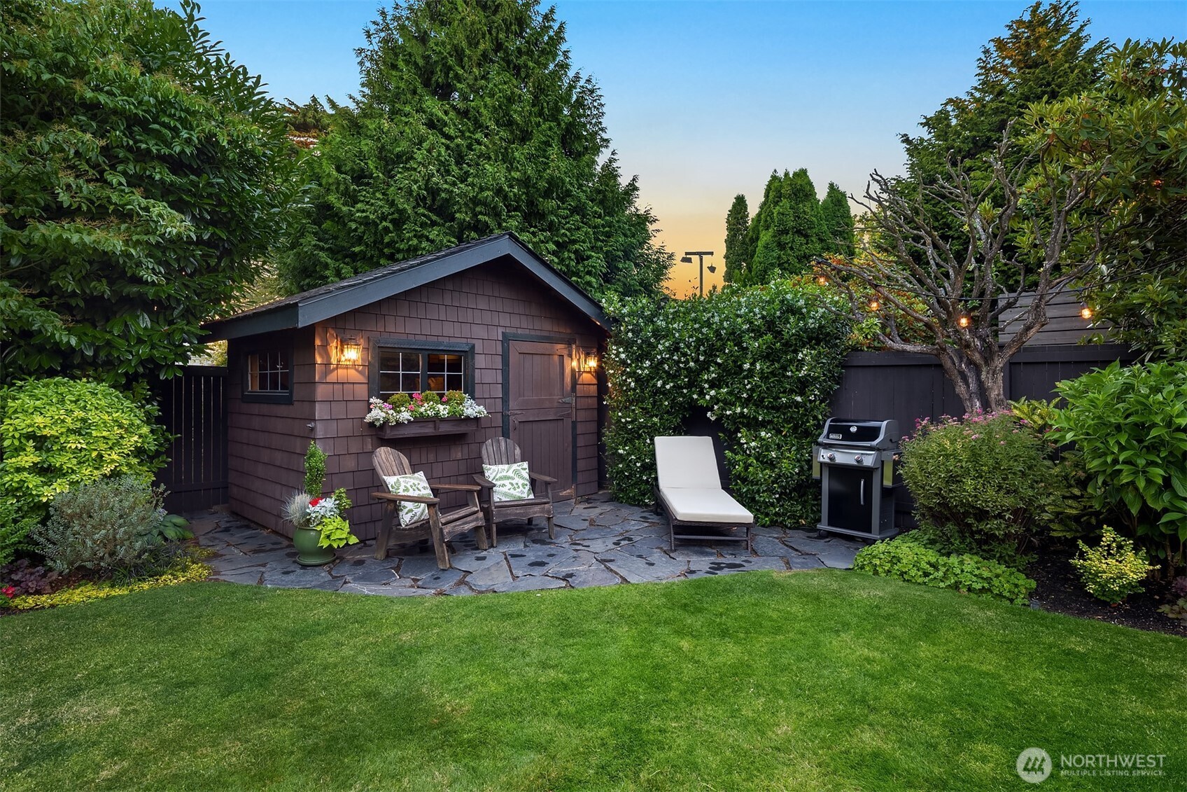 4737 46th Avenue NE, Seattle, WA 98105