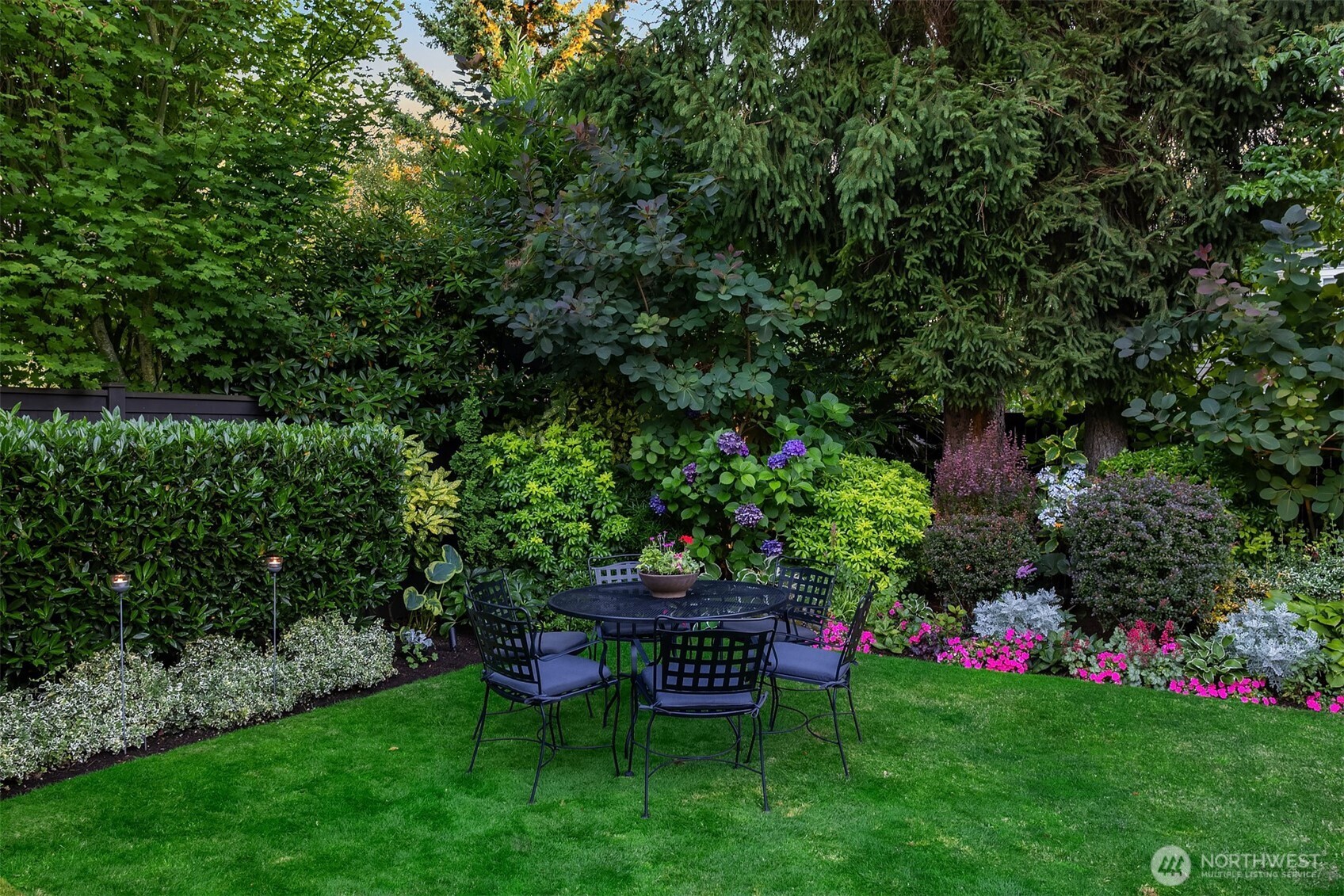 4737 46th Avenue NE, Seattle, WA 98105