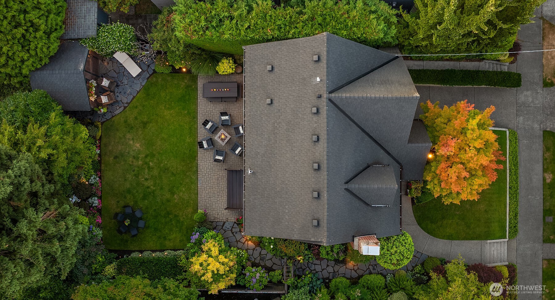 4737 46th Avenue NE, Seattle, WA 98105