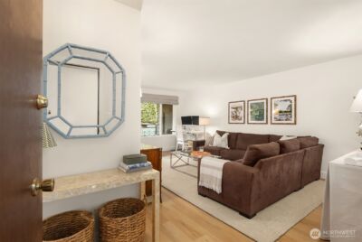 7021 Sand Point Way NE #B305, Seattle, WA 98115 - Photo 4