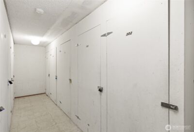 2034 14th Ave W #302, Seattle, WA 98119 - Photo 15