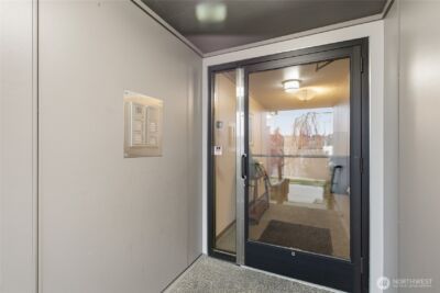 2034 14th Ave W #302, Seattle, WA 98119 - Photo 16