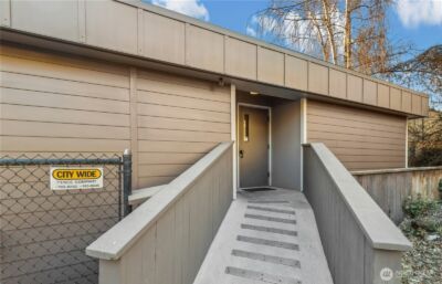 2034 14th Ave W #302, Seattle, WA 98119 - Photo 17