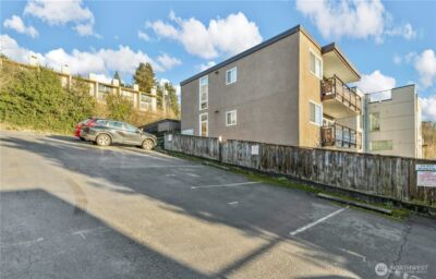 2034 14th Ave W #302, Seattle, WA 98119 - Photo 18