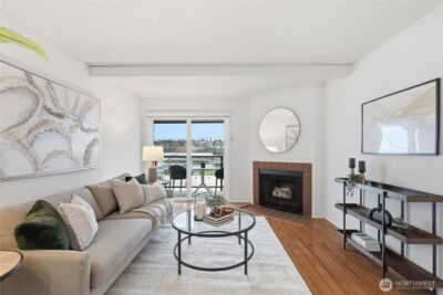 2034 14th Ave W #302, Seattle, WA 98119 - Photo 2