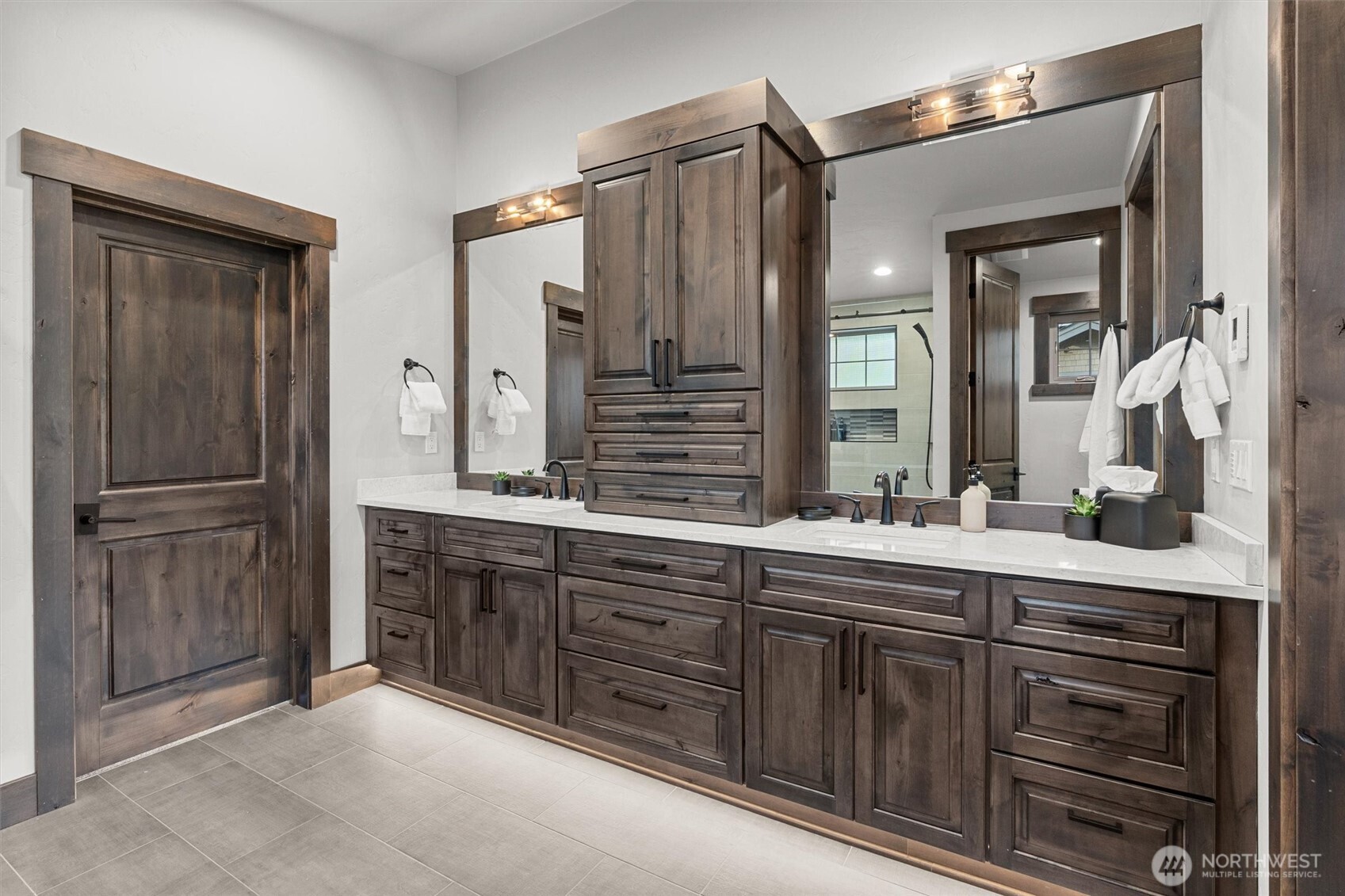 890 Larkspur Loop , Cle Elum, WA 98922