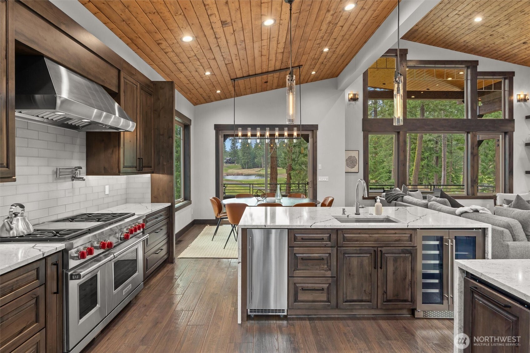 890 Larkspur Loop , Cle Elum, WA 98922