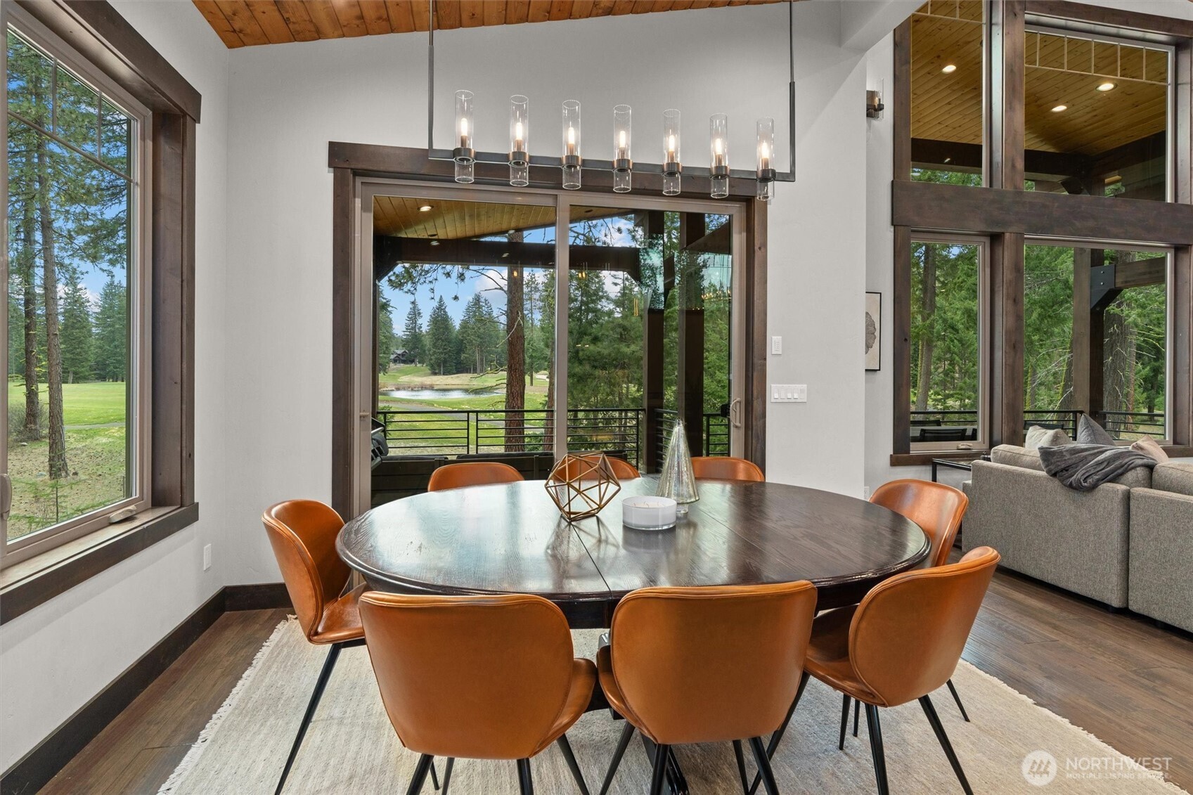 890 Larkspur Loop , Cle Elum, WA 98922