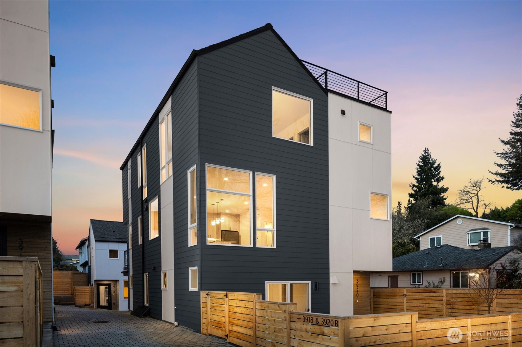 3920 S Juneau Street , Seattle, WA 98118