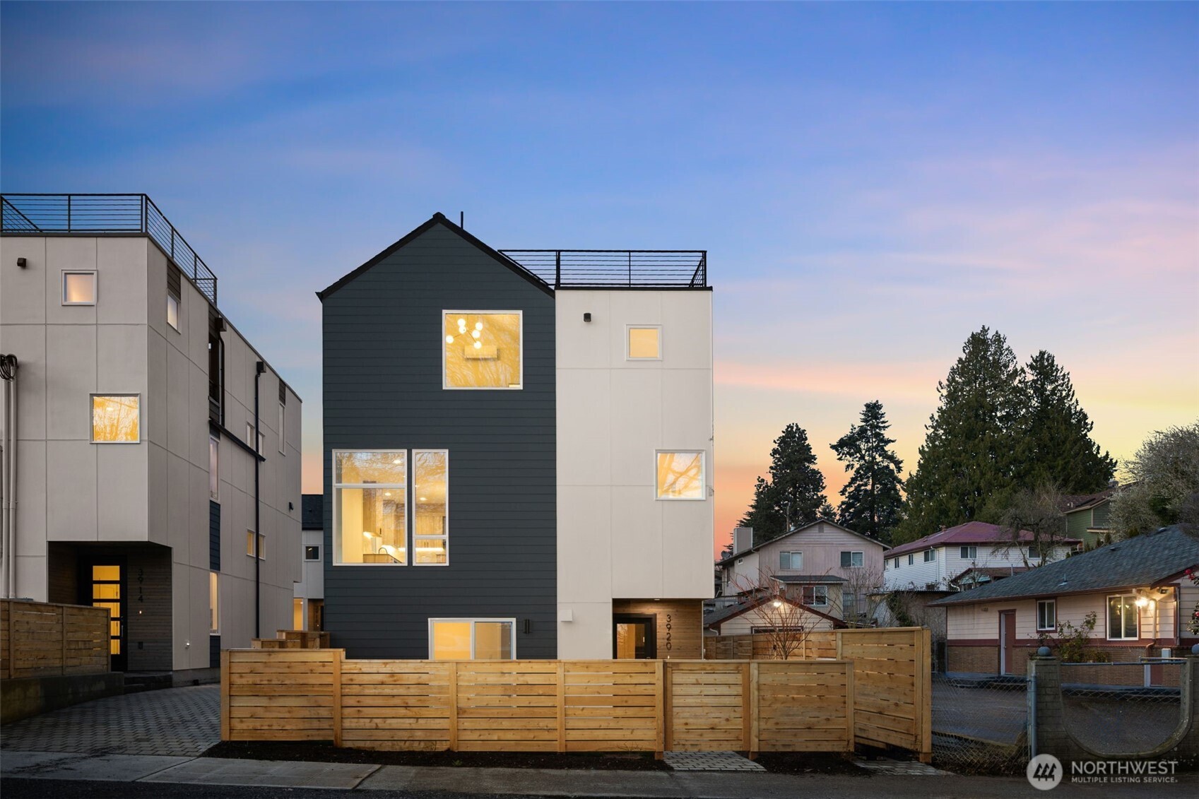 3920 S Juneau Street , Seattle, WA 98118