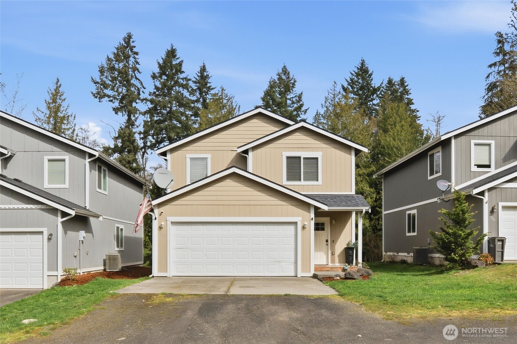 7225 E Last Refuge Way , Port Orchard, WA 98366