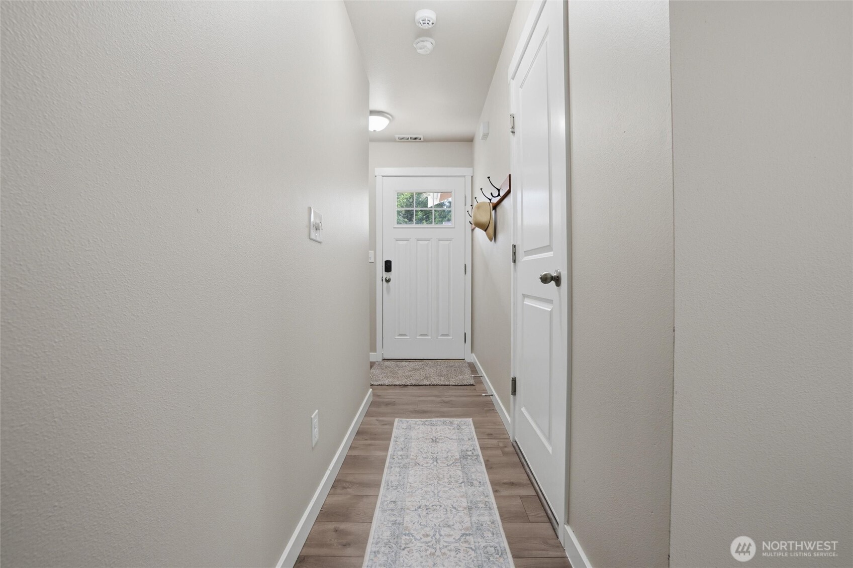 7225 E Last Refuge Way , Port Orchard, WA 98366