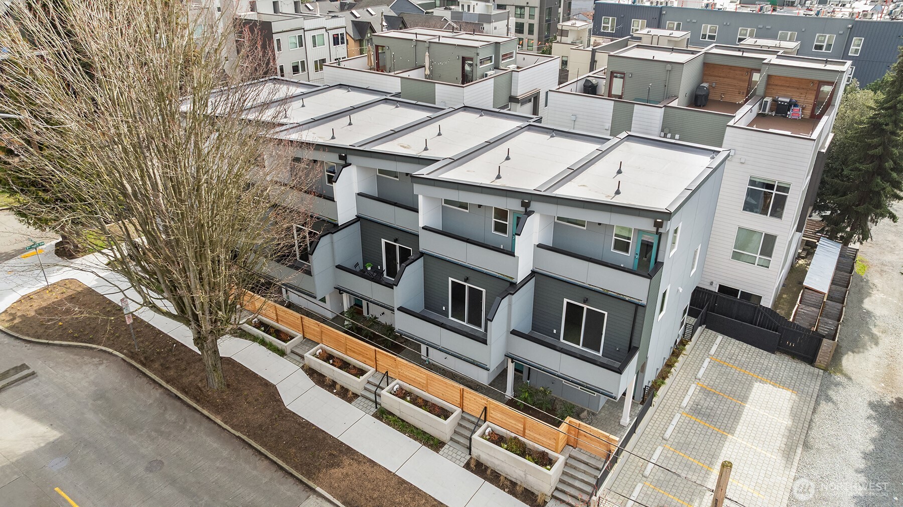 105 NW 39th Street #D, Seattle, WA 98107