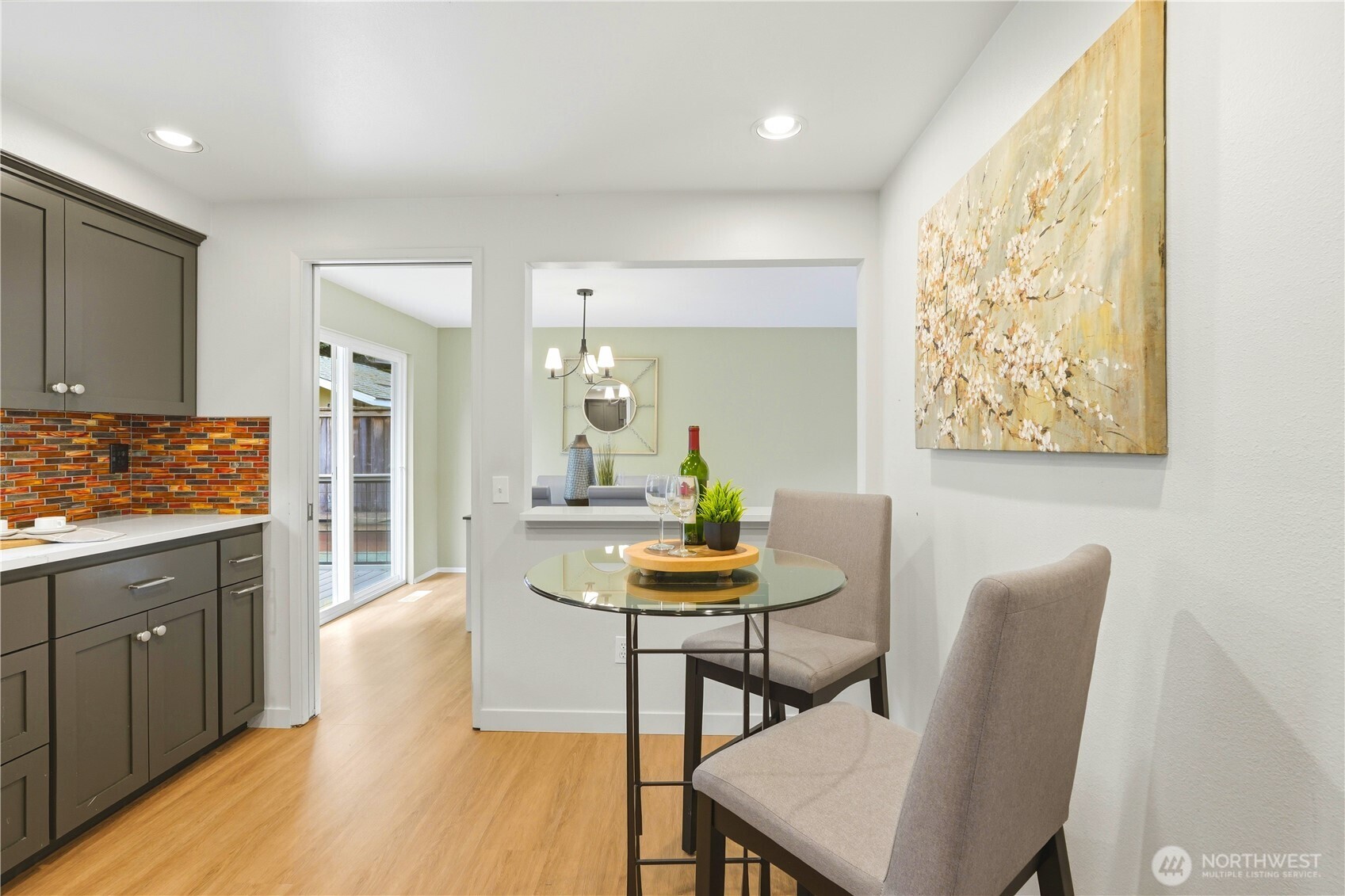 1229 NW 201st Street , Shoreline, WA 98177