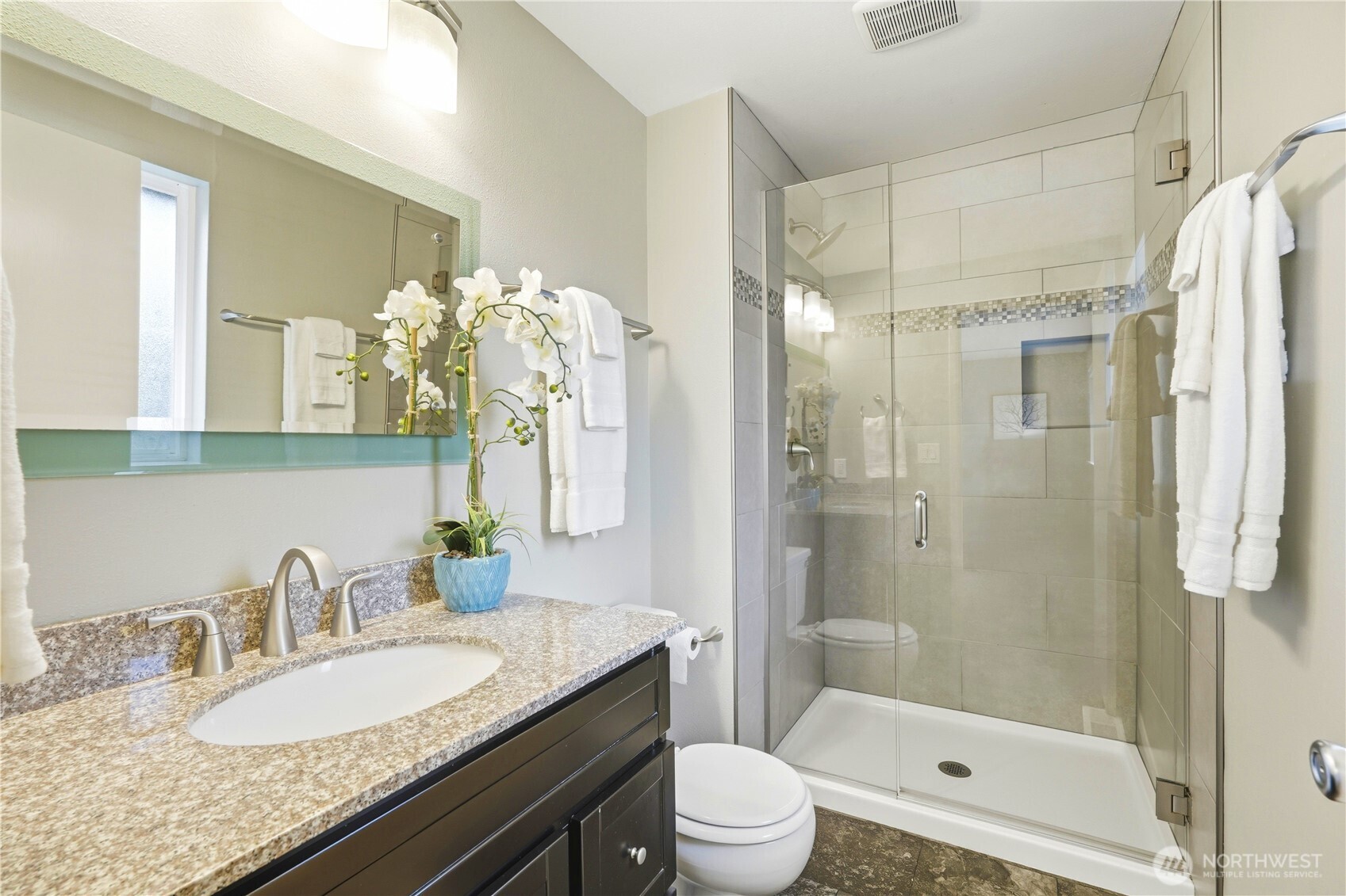 1229 NW 201st Street , Shoreline, WA 98177