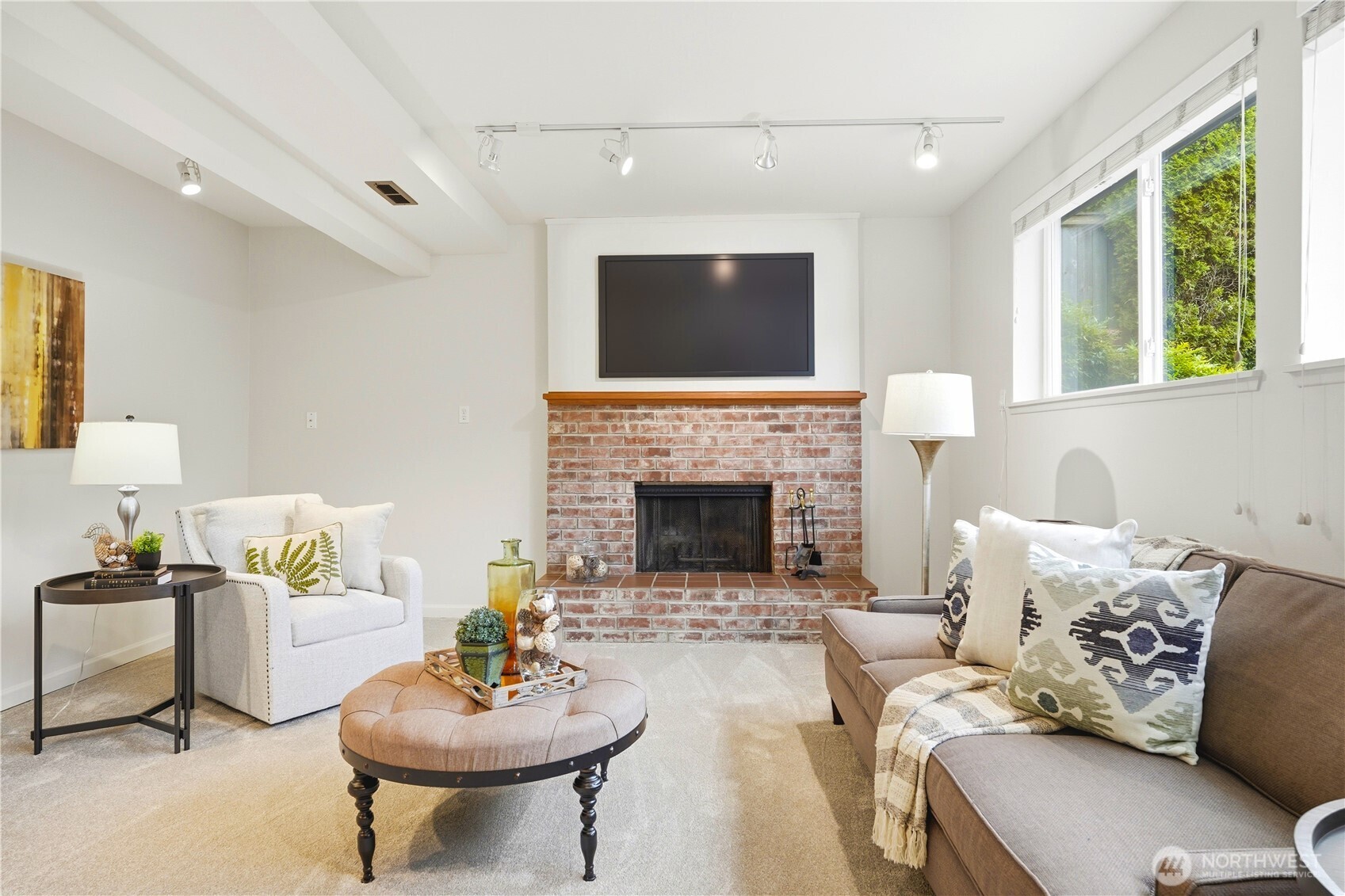 1229 NW 201st Street , Shoreline, WA 98177